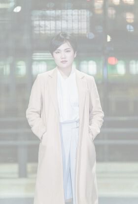 高羽　彩